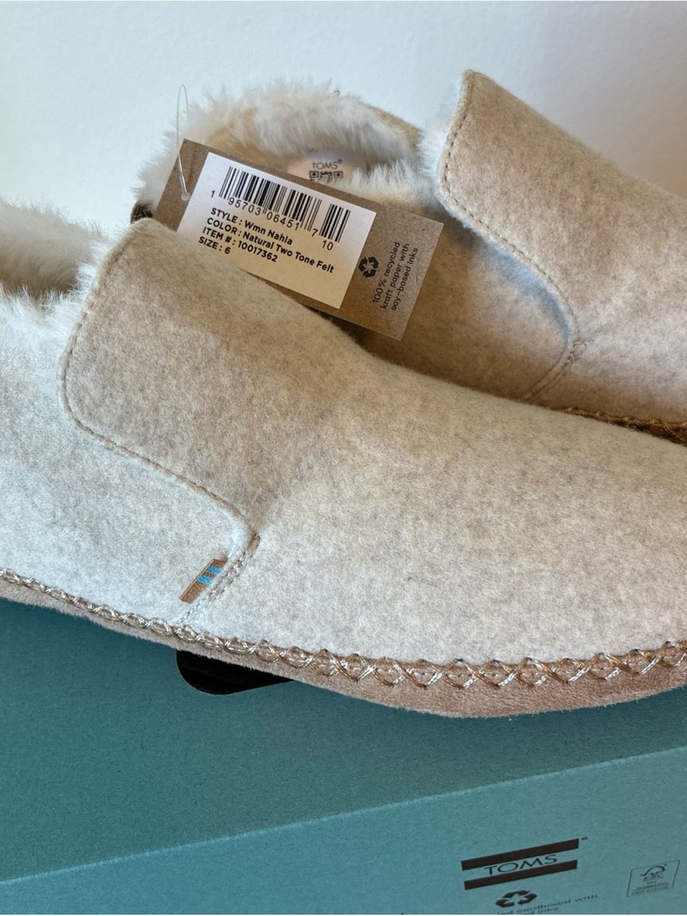 TOMS Women’s Natural Two Tone Felt Moccasin Slippers - Nahla Size 6
